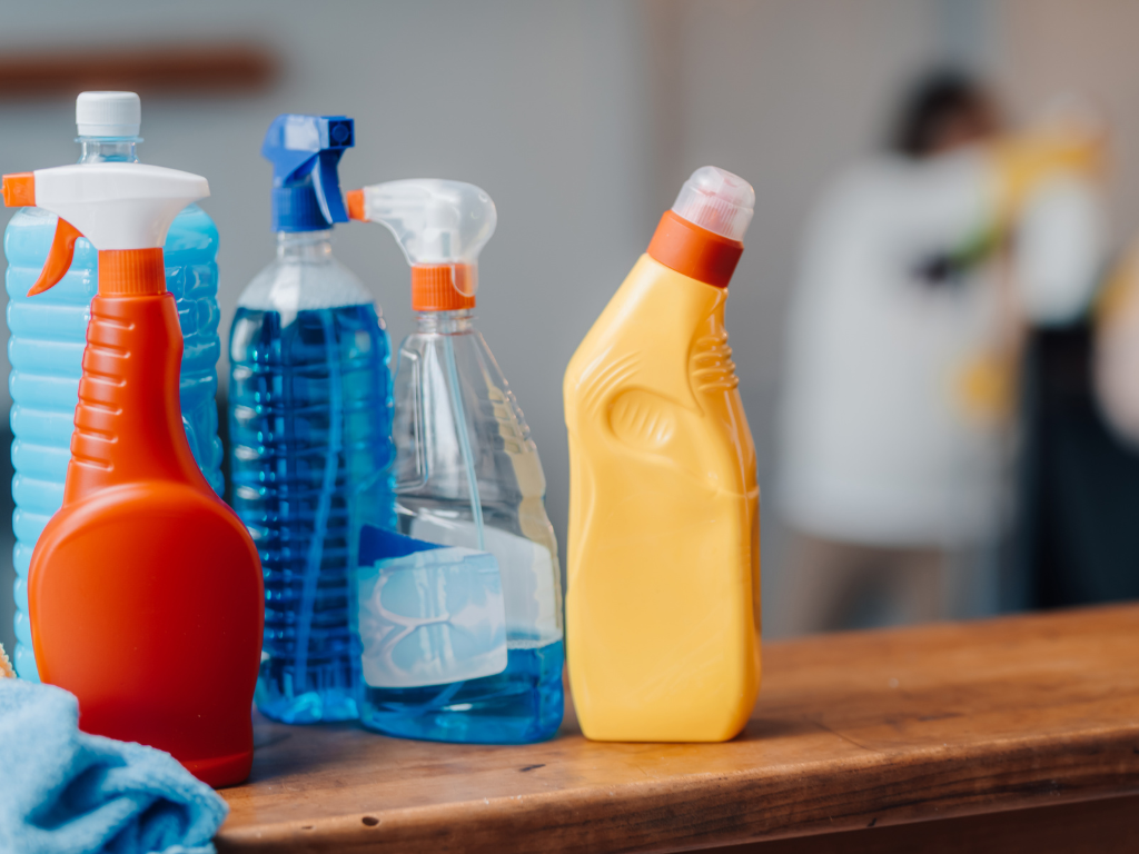 Químicos en casa: hábitos que protegen